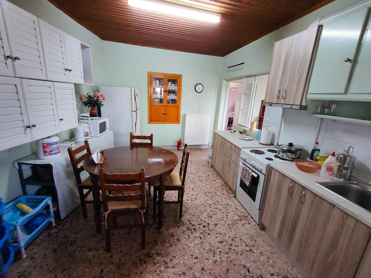 Vintage House With A Fantastic View Apartment Mavrommation Luaran gambar
